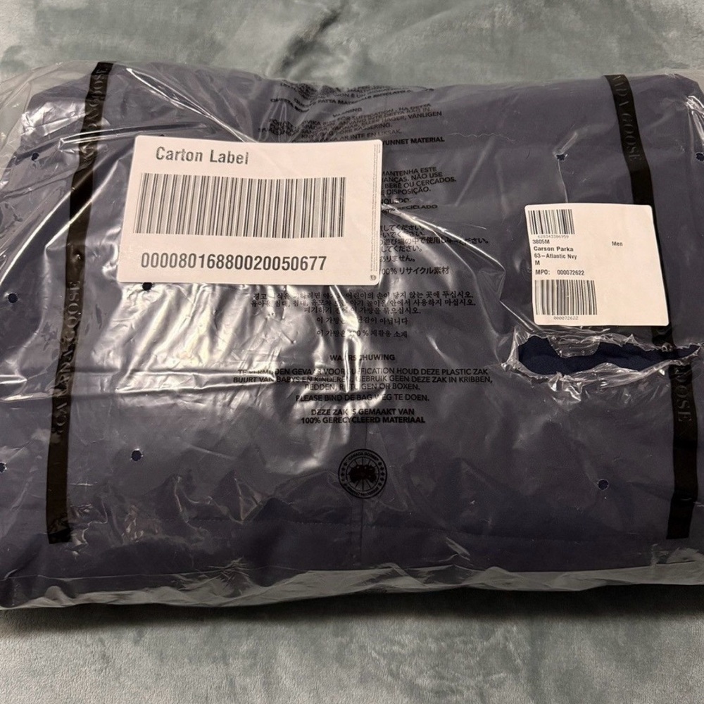 Canada Goose Carson Parka Atlantic Navy Medium Jacket Authentic